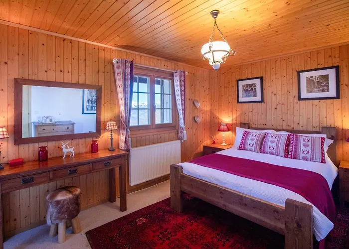 The Stag's By Luxury Chalet *