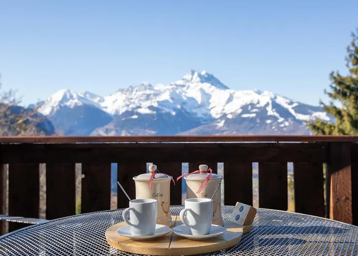 The Stag's By Luxury غريون